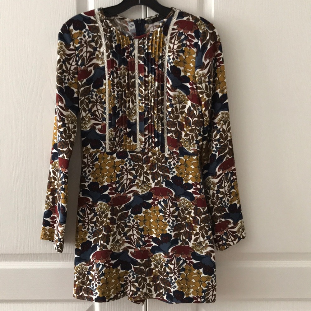 Zara jumpsuit brand new size XS.